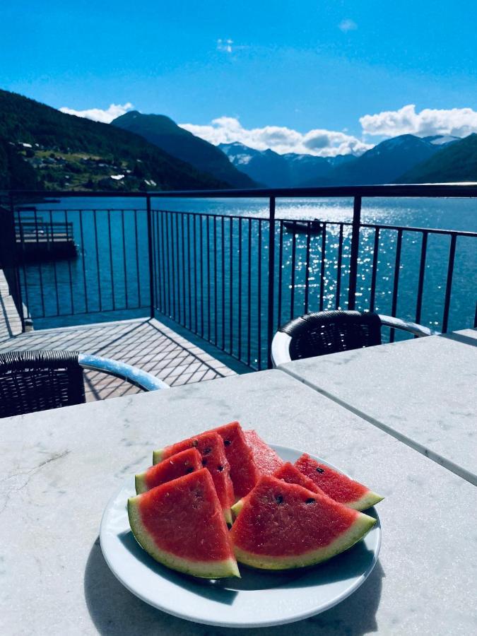 Stryn Fjord Lodge Faleide 130 Dış mekan fotoğraf